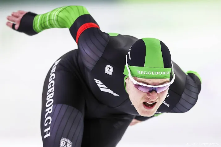 schaatser botman wint eerste 500 meter op nk sprint voor verbij
