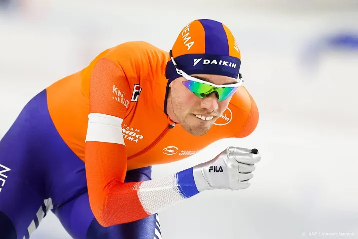 schaatser roest slaat slag op 5000 meter bij ek allround