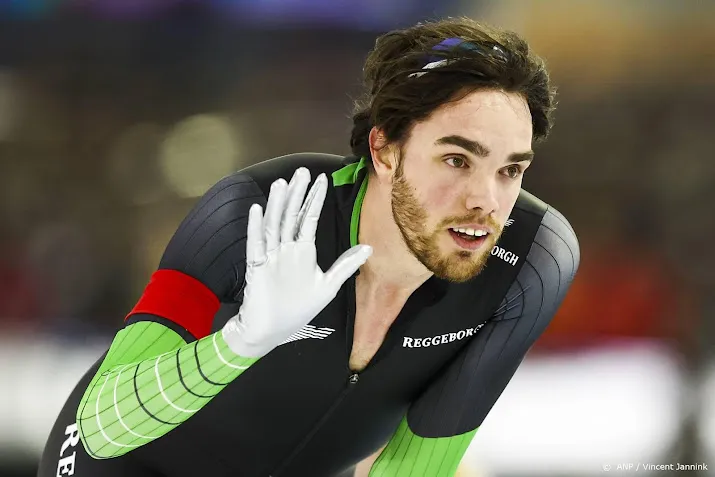 schaatser roest wint na 500 ook 5000 meter op nk allround