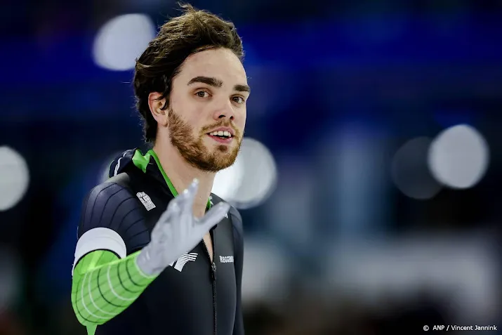 schaatser roest wint op nk allround met 1500 meter derde afstand