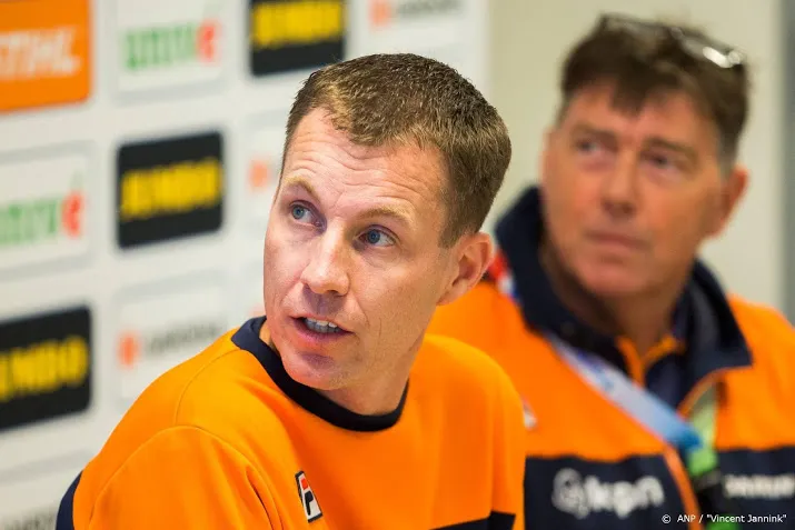 schaatsers niet op teamsprint bij ek afstanden
