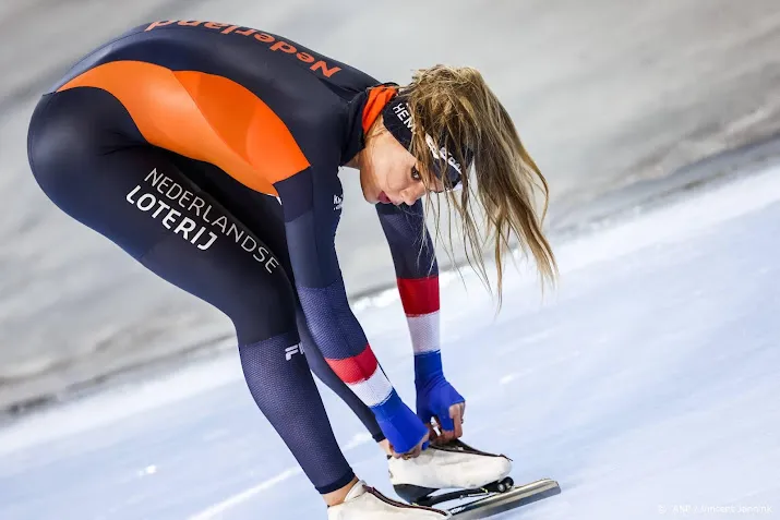schaatsers strijden in hamar om titels ek sprint en allround