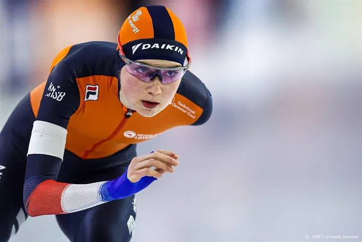 schaatsster in t hof sluit aan bij team gold van de wit