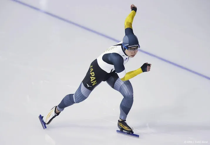 schaatsster kodaira verrast bowe op 1000 meter
