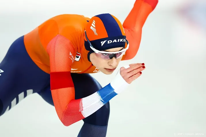 schaatsster kok alsnog opgesteld in teamsprint op wk
