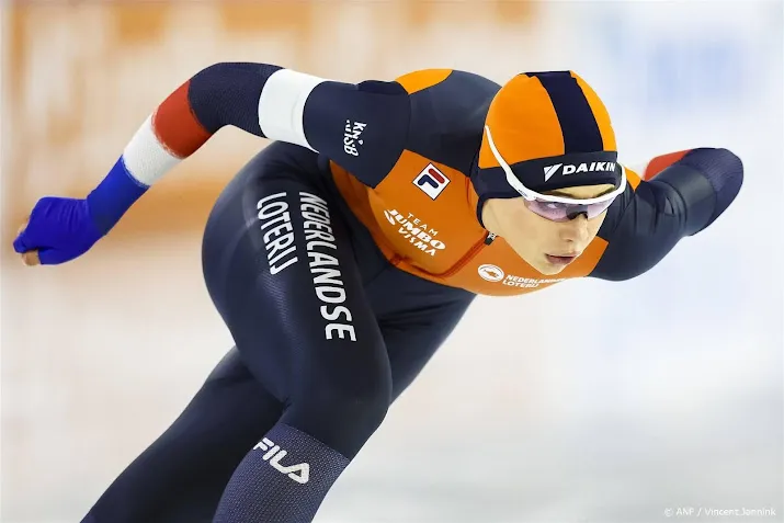 schaatsster leerdam in actie op teamsprint wk afstanden