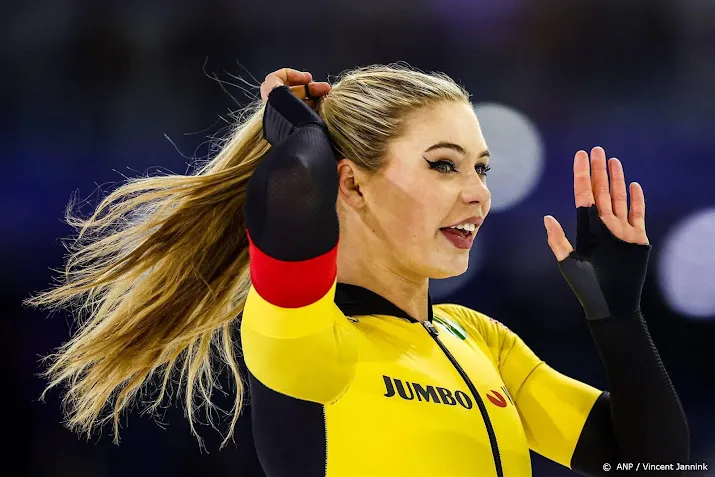 schaatsster leerdam op nk met overmacht naar titel op 1000 meter