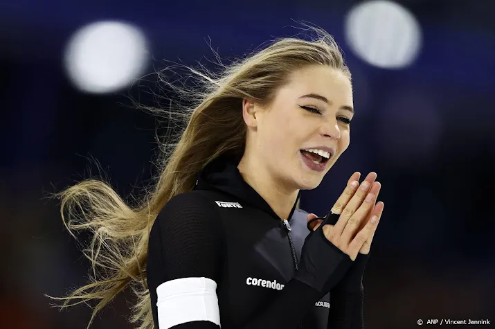 schaatssters kok en leerdam buiten top 10 op 500 meter