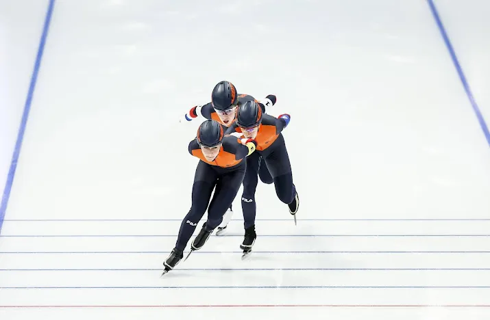 schaatssters missen op spelen finale ploegachtervolging