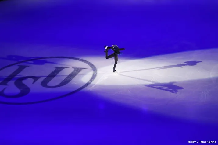 schaatsunie weert russen op finale wereldbeker en wk kunstrijden