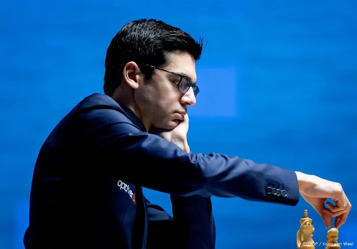 schaker giri blijft koploper na vierde zege tata steel chess