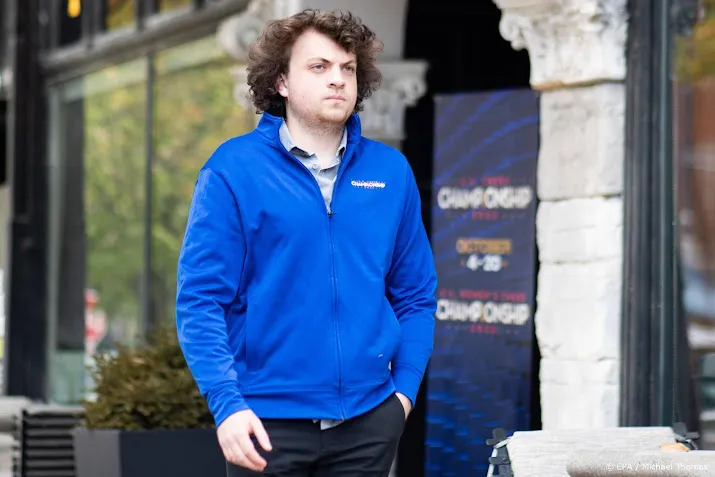 schaker niemann eist 100 miljoen van carlsen om beschuldigingen