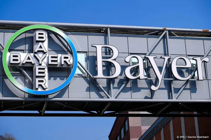 schikking bayer met 2500 steden vs over pcbs op losse schroeven