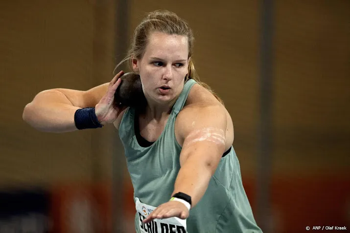 schilder nederlands kampioene kogelstoten met nationaal record