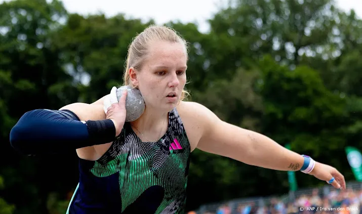 schilder stoot met de kogel naar vierde nationale titel