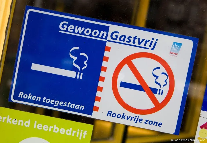 schiphol binnen geheel rookvrij vanaf april