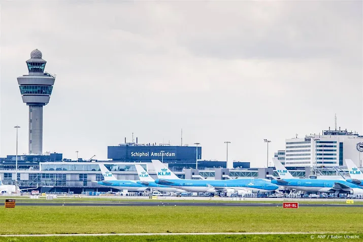 schiphol geeft weggevallen slots voor vluchten nog niet vrij