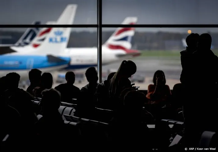schiphol veel minder ultrafijnstof in lucht na test met apparaat