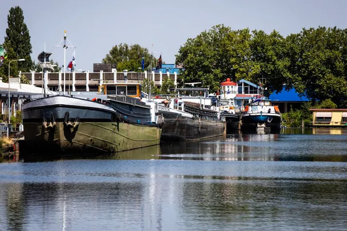 schippers kunnen weg uit haven deventer