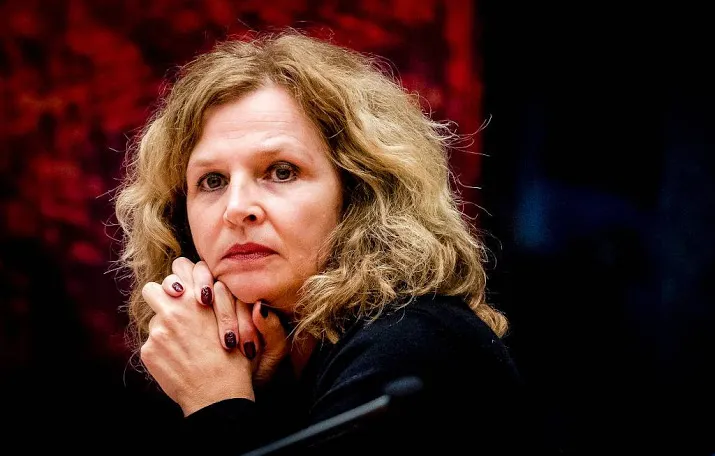 schippers wil niet naar buitenlandse zaken