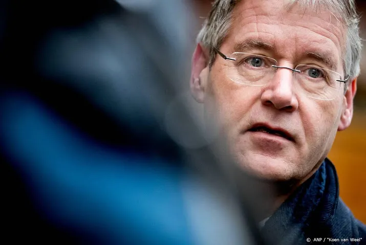 scholen minister lijkt vooral brave burgers afgeleverd te willen