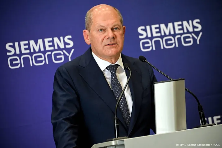 scholz beschuldigt russen van treuzelen bij ontvangst gasturbine