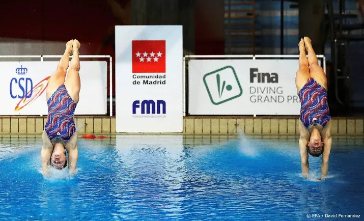 schoonspringsters jansen en van duijn in mei alsnog naar tokio