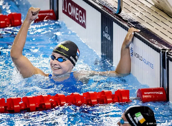 schouten pakt verrassend wk zilver op 100 meter schoolslag
