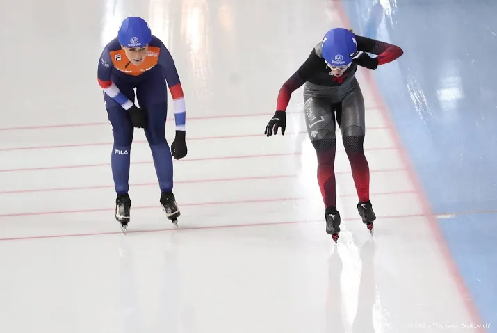 schouten schaatst naar zege op massastart