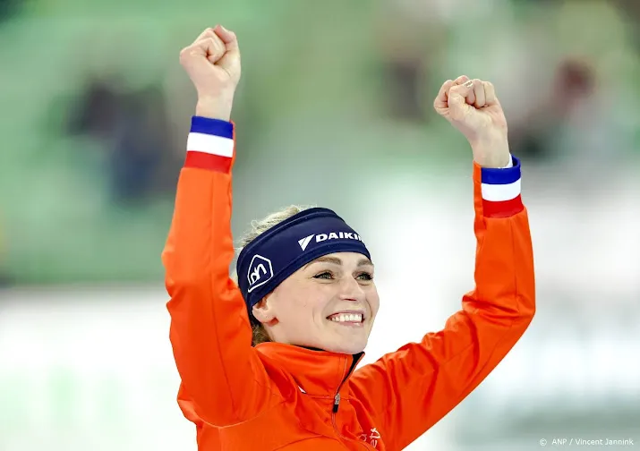 schouten voor het eerst wereldkampioen allround de jong derde