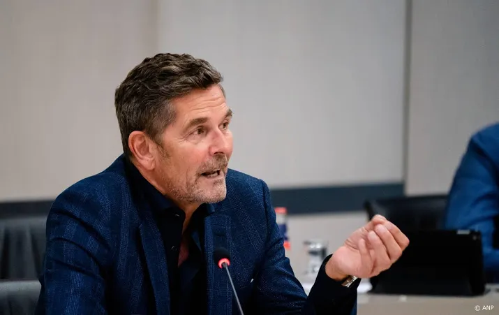 schrappen onderwijsdebat om deelname pvv leidt tot woede