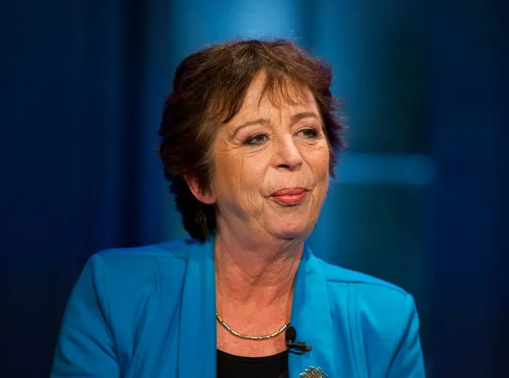 schrijfster renate dorrestein 64 overleden