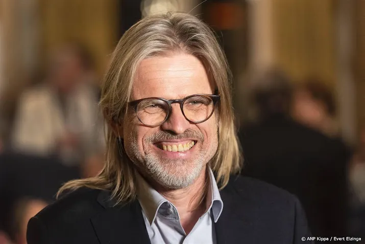 schrijver rob van essen wint opnieuw libris literatuur prijs