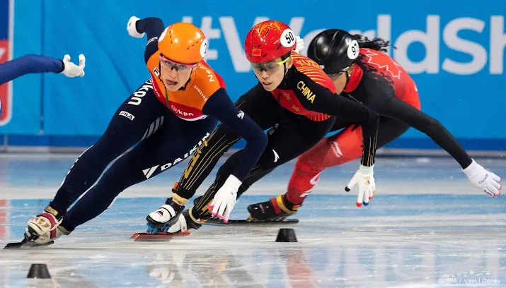 schulting foutloos op eerste dag wk