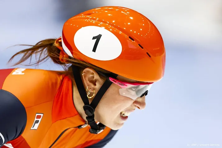 schulting grijpt na val naast medaille op 500 meter
