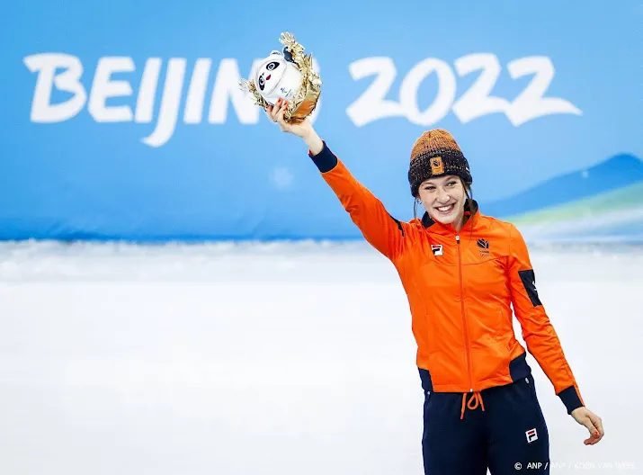 schulting houdt met goud aandacht weg bij falende shorttrackers