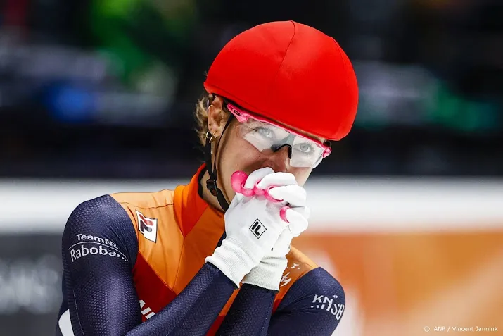 schulting pakt ook op 500 meter overtuigend wereldtitel