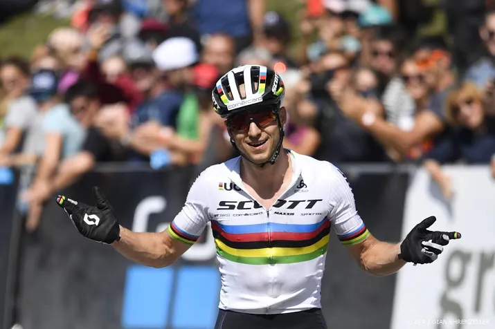 schurter opnieuw beste op wk mountainbike