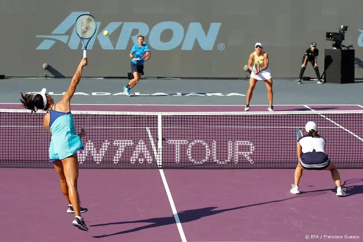 schuurs verliest tweede wedstrijd op wta finals