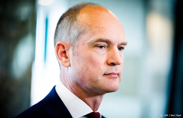 segers wil ondernemingsraad versterken