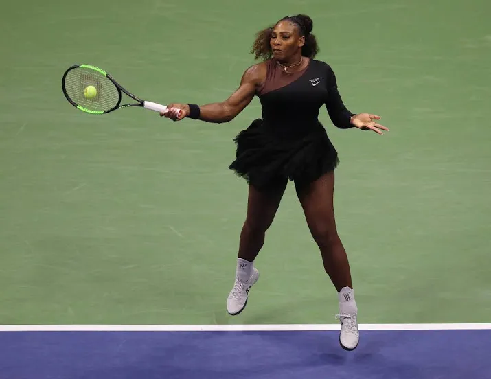 serena verslaat zus venus met gemak