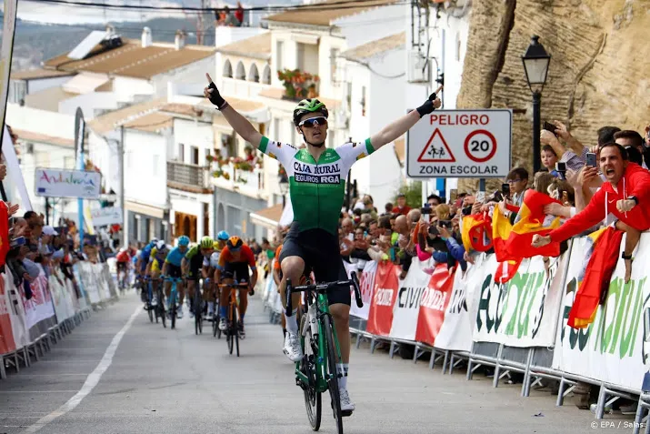 serrano verrast met ritzege in ruta del sol