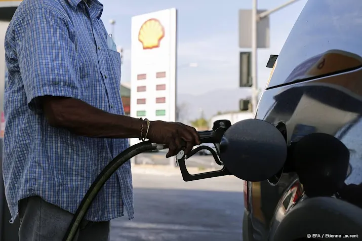 shell bestemt winst op russische olie voor hulp aan oekraine