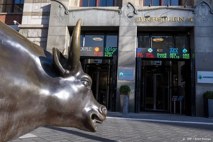 shell en arcelor zetten aex op nieuw recordniveau
