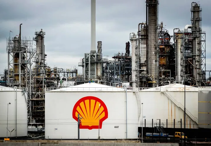 shell verbindt beloningsbeleid aan co2 doelen