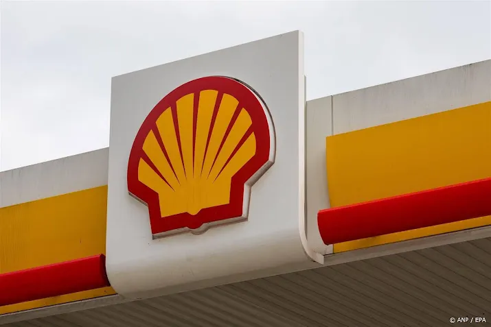 shell verkoopt belang in grote duitse olieraffinaderij