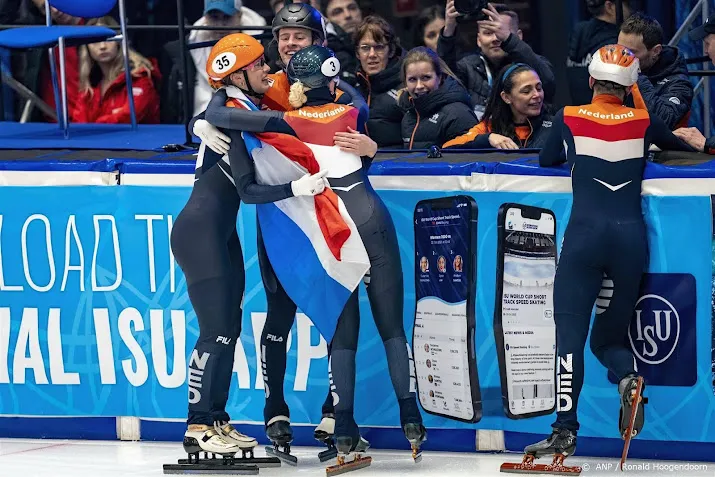 shorttrackers zorgen voor derde aflossingsgoud op ek in polen