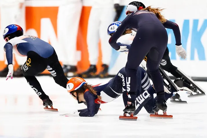 shorttrackster schulting mist finale 1000 meter door val