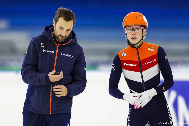shorttrackster schulting pakt zilver op 500 meter in kazachstan