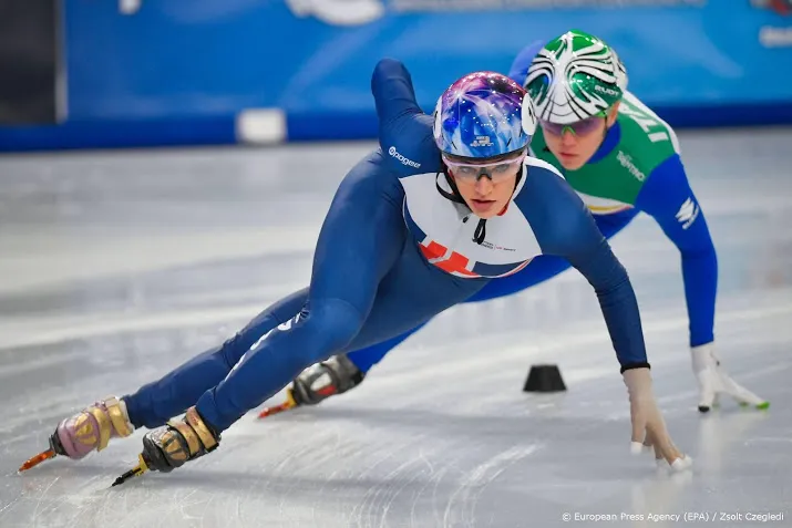shorttrackster schulting ziet ook christie afhaken voor ek